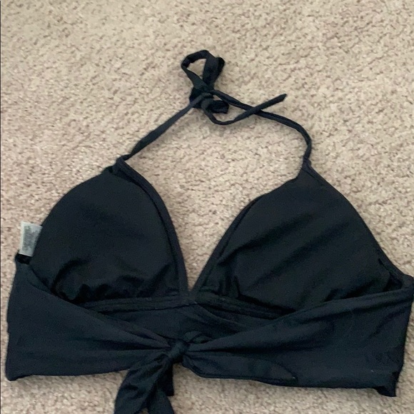 black bikini top - Picture 2 of 2
